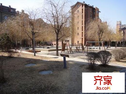 河畔新城外景圖 