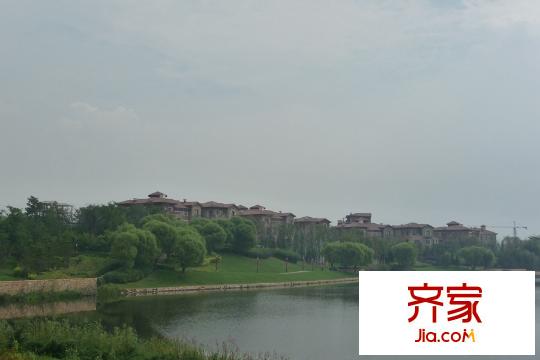 伴山湖