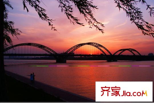 香堤灣周邊配套長青橋夜景