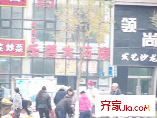 香檳藍郡周邊配套-商鋪