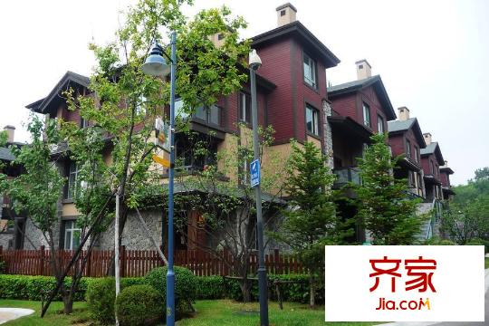 萬科?惠斯勒小鎮(zhèn)別墅綠化實景（2015-9-6）