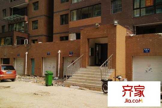 清河灣單元入戶門（2015-8-25）