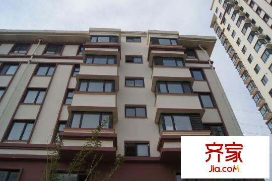 溪湖芳庭樓體近景（2015-7-23）