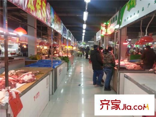 遠(yuǎn)大花園榮信農(nóng)貿(mào)市場實(shí)景（2014-02-19）