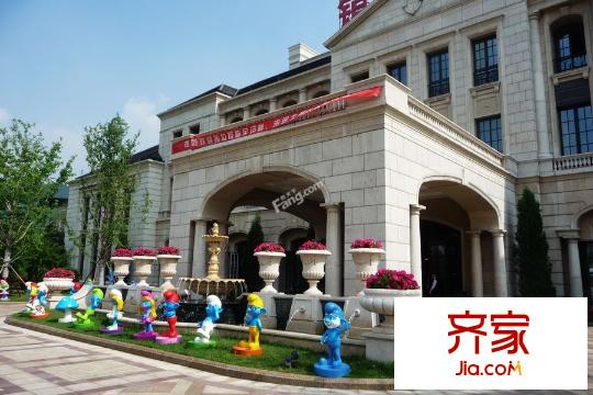 綠城沈陽(yáng)全運(yùn)村項(xiàng)目實(shí)景（2015-8-12）