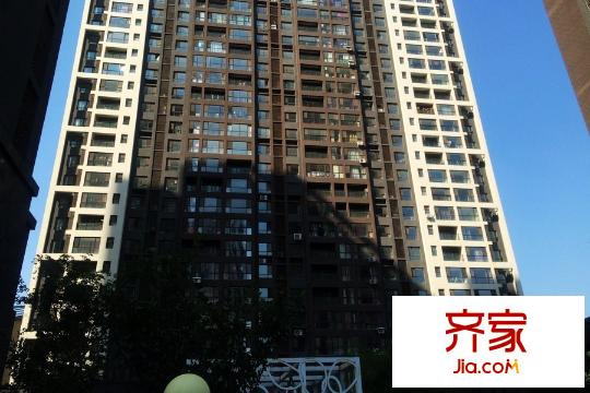 名流印象外立面實(shí)景（2015-9-16）