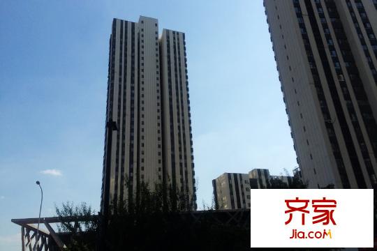 名流印象樓體實(shí)拍（2015-9-16）