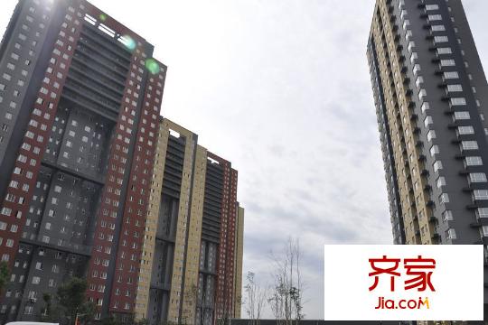 沈陽(yáng)溫馨港灣高層實(shí)景（2015-9-29）