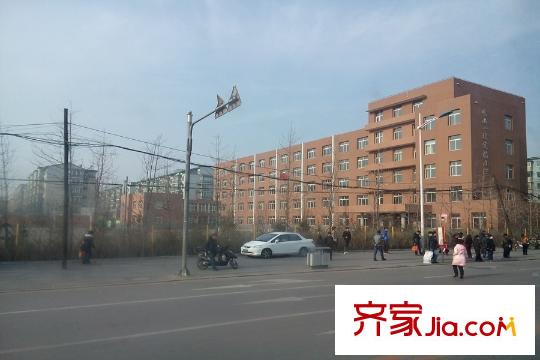 億海名都周邊配套-學(xué)校