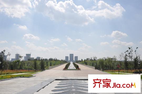 綠地?海域香庭周邊中央公園