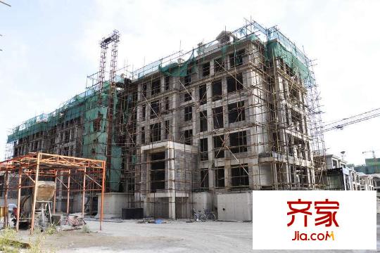 隆河谷二期施工現(xiàn)場(chǎng)（2015-9-18）