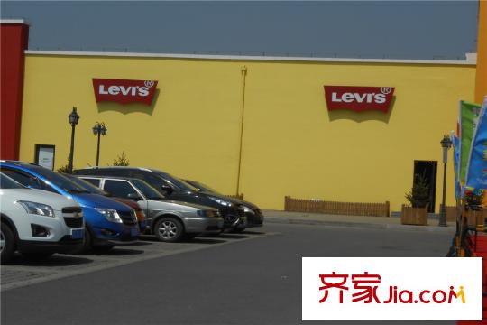 龍湖?源著周邊配套-服裝店