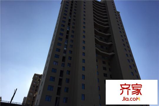 中國鐵建梧桐苑高層近景(2015-12-17)