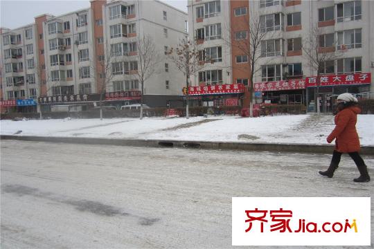 明華香峪蘭溪周邊配套小門市