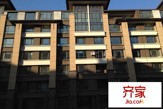 華發(fā)嶺南薈多層近景（2015-12-18）