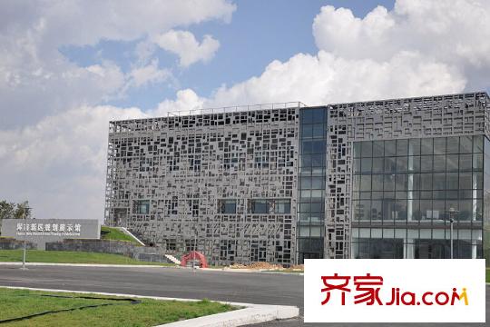 格林陽光城周邊配套規(guī)劃展示館