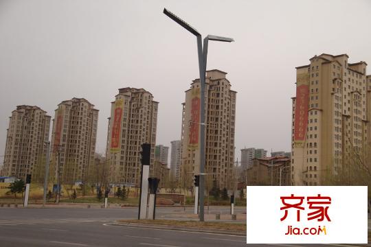 榮盛香緹瀾山二期樓盤實拍（2015-04-23）
