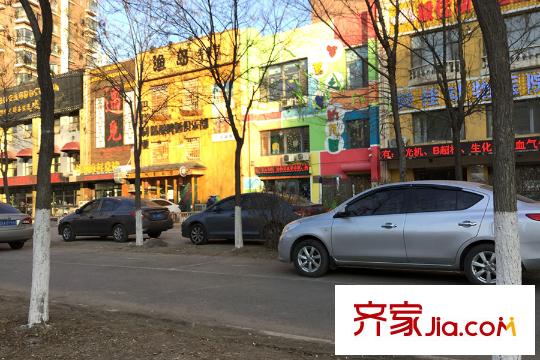 萬科金域藍(lán)灣周邊配套幼兒園