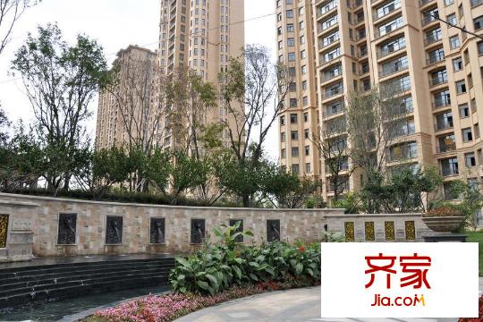 沈陽(yáng)星河灣園區(qū)噴泉（2015-9-29）