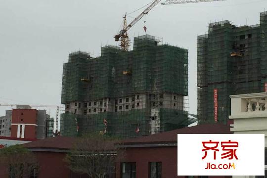 天潔?華爾街廣場高層進度（2015-8-27）