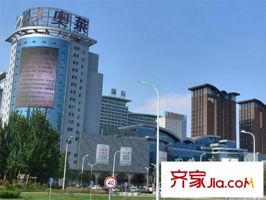 萬(wàn)錦?香樟樹周邊的興隆大奧萊