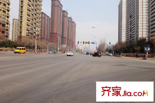 024朗明居周邊的馬路