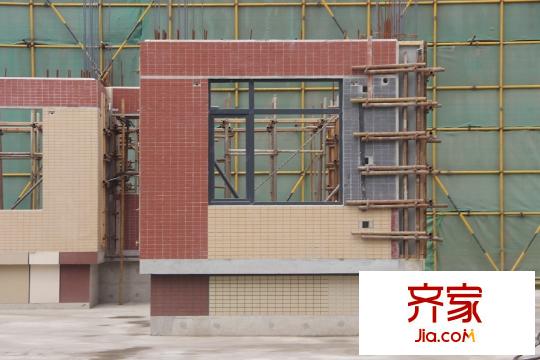 萬(wàn)科鐵西藍(lán)山樓棟外立面（2015-07-23）