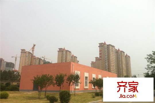 中南世紀(jì)城最新實(shí)景（2015-9-15）