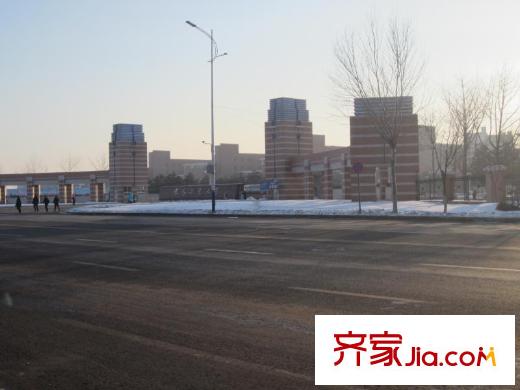 中南世紀(jì)城沈陽工業(yè)大學(xué)