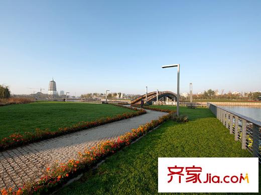 碧桂園公園里白塔公園