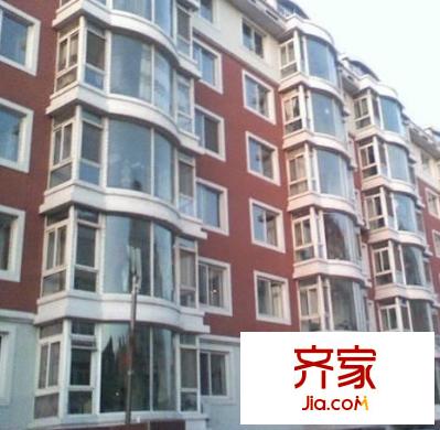 隆河谷外景圖