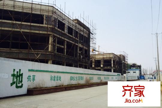 綠地?國際花都工程進(jìn)度實(shí)景（2015-04-14）