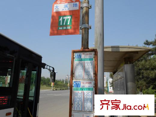 金河灣周邊配套公交站牌