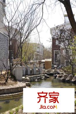 聽雨觀瀾寬景別墅園區(qū)水系（2015-04-20）