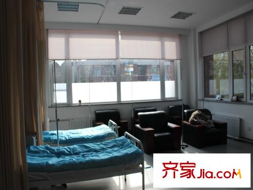 聽雨觀瀾寬景別墅藍(lán)卡診所點滴室