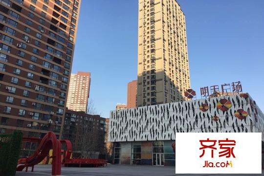 萬(wàn)科明天廣場(chǎng)售樓處門前（2015-12-07）