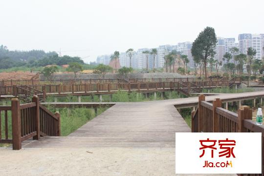 尚觀御園孝德湖（攝于2013年9月12日）