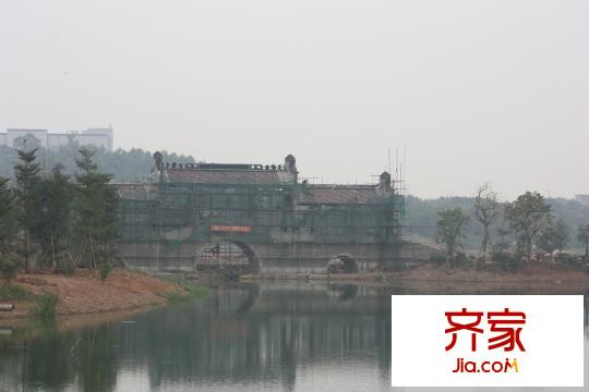 尚觀御園孝德湖（攝于2013年9月12日）