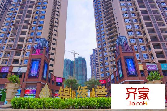 海逸錦繡譽峰住宅區(qū)正門入口2015-12-10