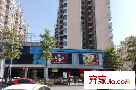 招商?依云華府周邊餐飲