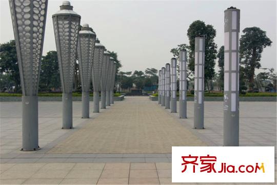 朗寧郡周邊配套-東湖公園