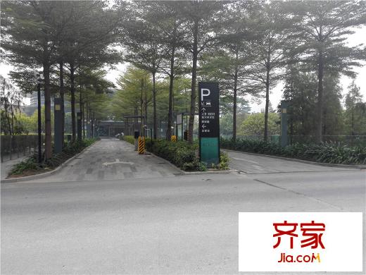 萬(wàn)科水晶城小區(qū)外景（2015-12-23）