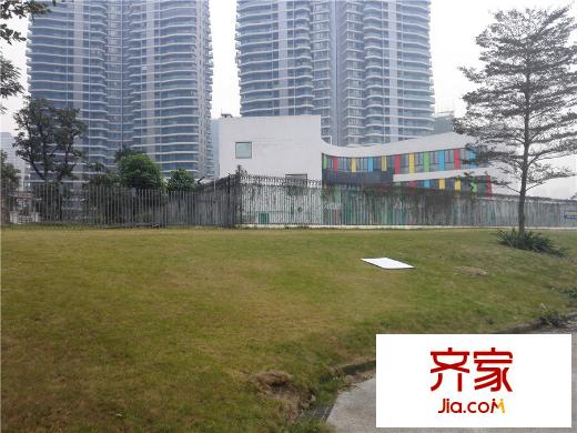 萬(wàn)科水晶城小區(qū)外景（2015-12-23）