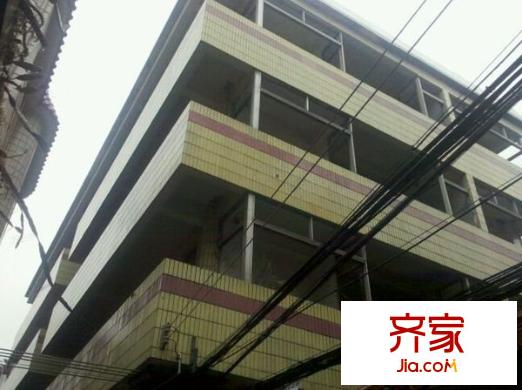 東二中心村外景圖 