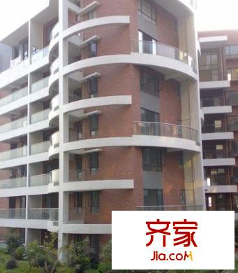 河濱雅居