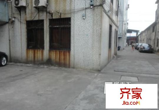 桂華中學教師村外景圖