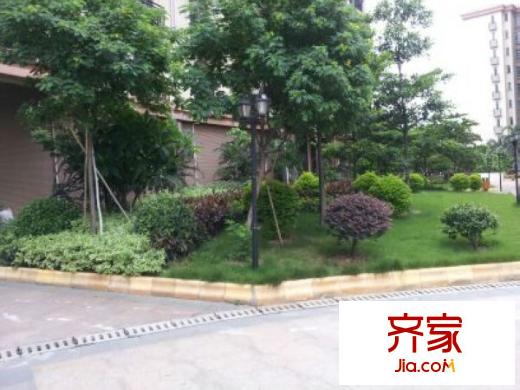 鉅隆金莎藍(lán)灣外景圖