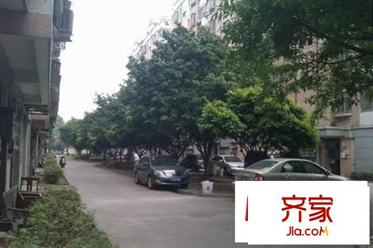 鐵路新村外景圖 