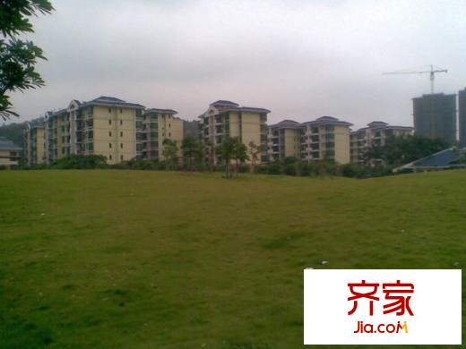 星照人家花園外景圖 