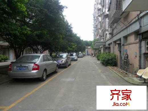 鐵路新村外景圖 